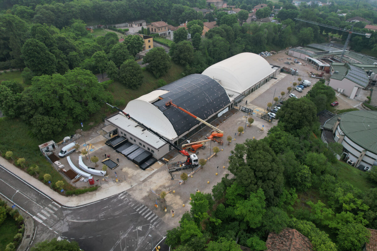 Ispezione aerea palazzetto dello sport